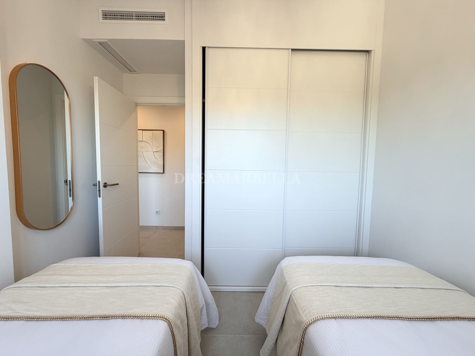 3 Zimmer Penthouse zu vermieten in Estepona mit Pool Garage - 3.200 € (Ref: 10000213)