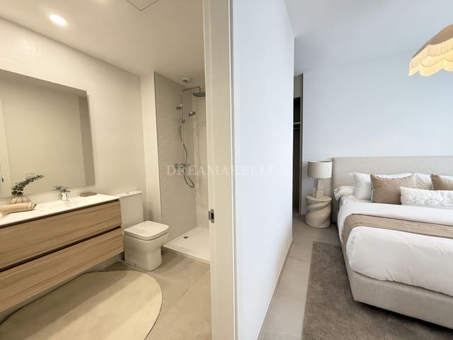 3 Zimmer Penthouse zu vermieten in Estepona mit Pool Garage - 3.200 € (Ref: 10000213)