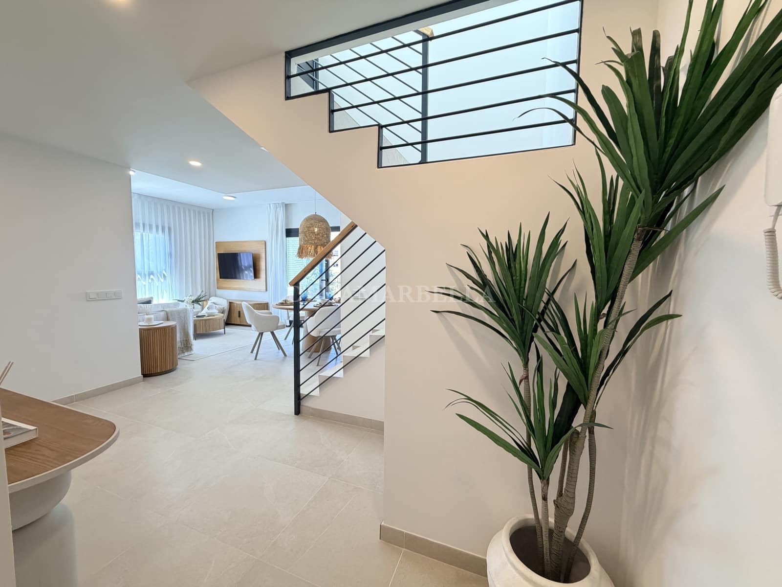 3 Zimmer Penthouse zu vermieten in Estepona mit Pool Garage - 3.200 € (Ref: 10000213)