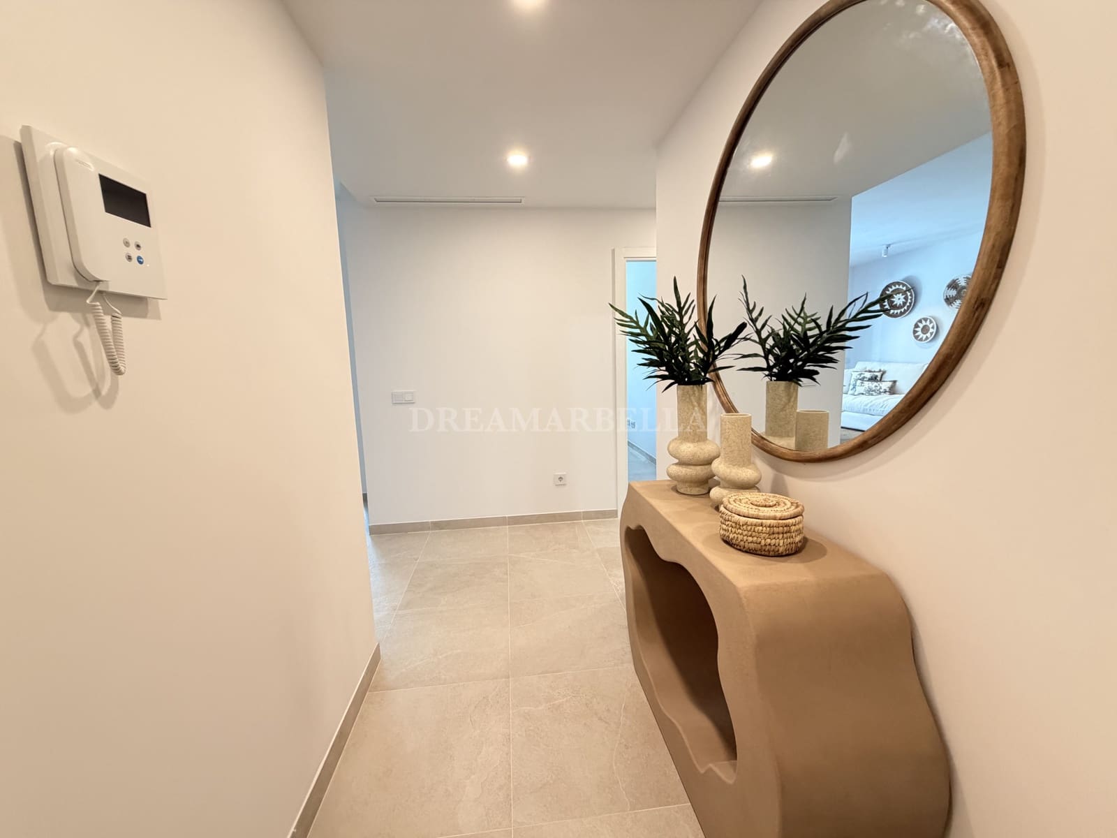 2 quarto Apartamento para arrendar em Estepona com piscina garagem - 2 500 € (Ref: 10000214)