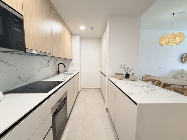 2 quarto Apartamento para arrendar em Estepona com piscina garagem - 2 500 € (Ref: 10000214)