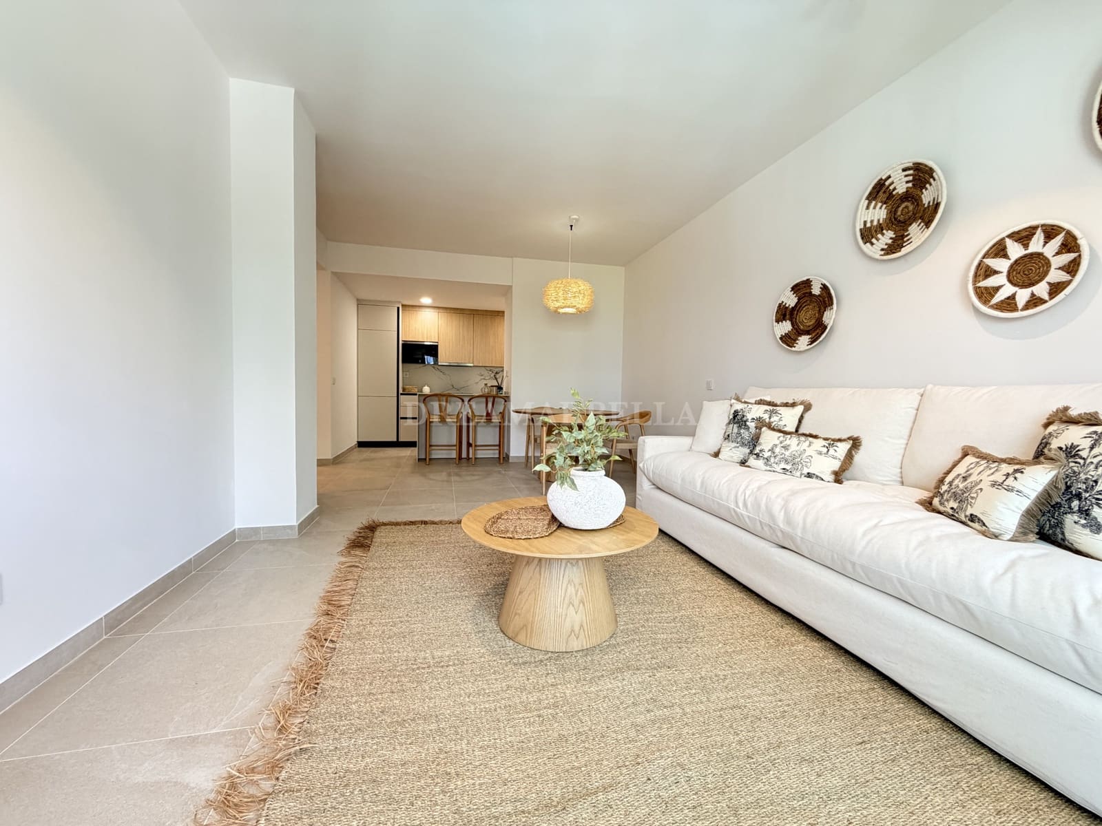 2 quarto Apartamento para arrendar em Estepona com piscina garagem - 2 500 € (Ref: 10000214)