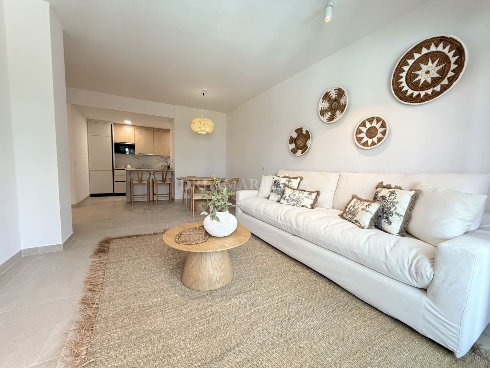2 camera da letto Appartamento da affittare in Estepona con piscina garage - 2.500 € (Rif: 10000215)