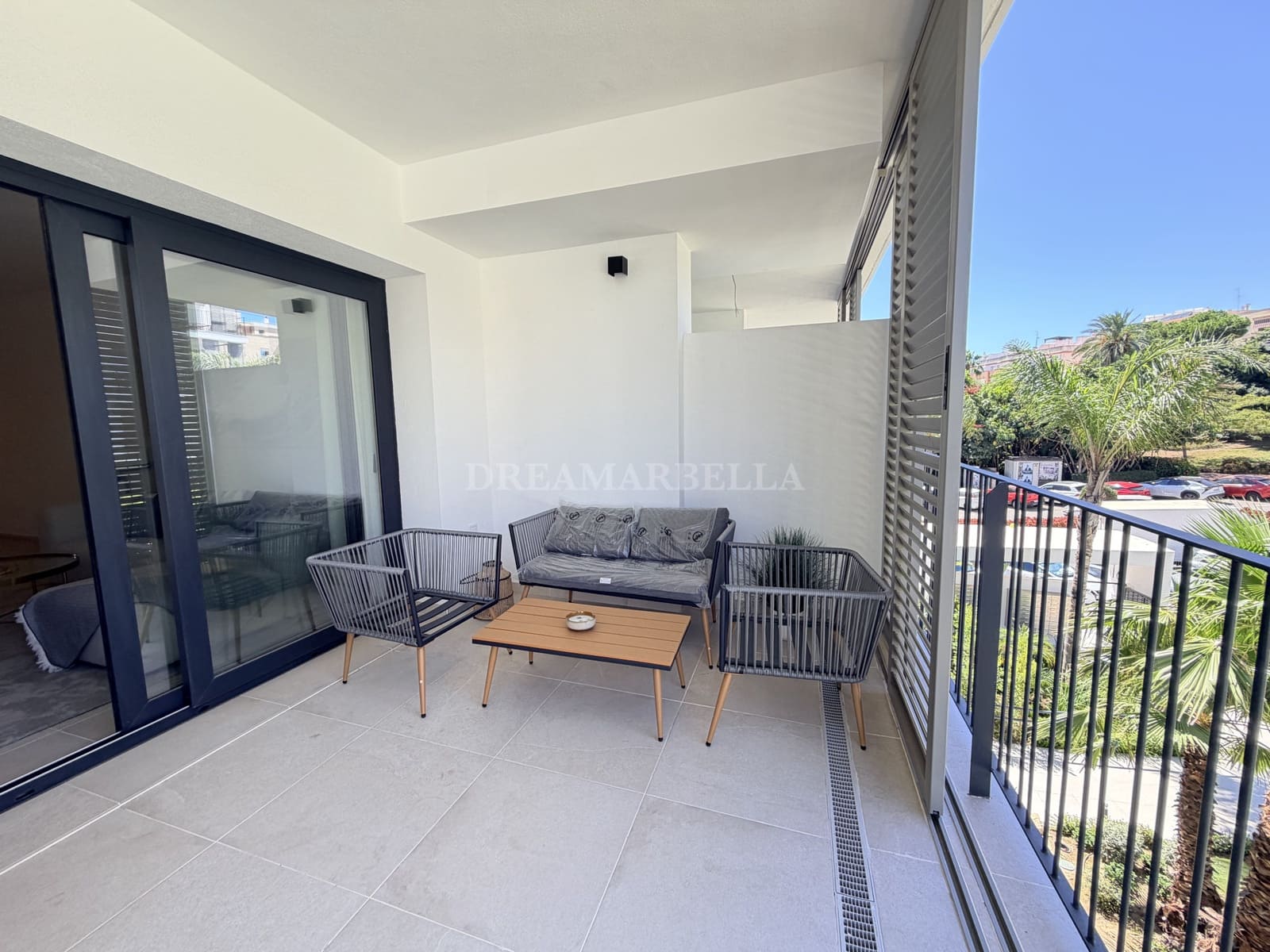 2 makuuhuone Huoneisto vuokrattavana paikassa Estepona mukana uima-altaan 
autotalli - 2 500 € (Ref: 10000216)