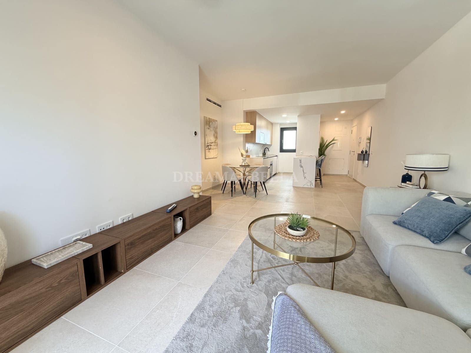 2 makuuhuone Huoneisto vuokrattavana paikassa Estepona mukana uima-altaan 
autotalli - 2 500 € (Ref: 10000216)