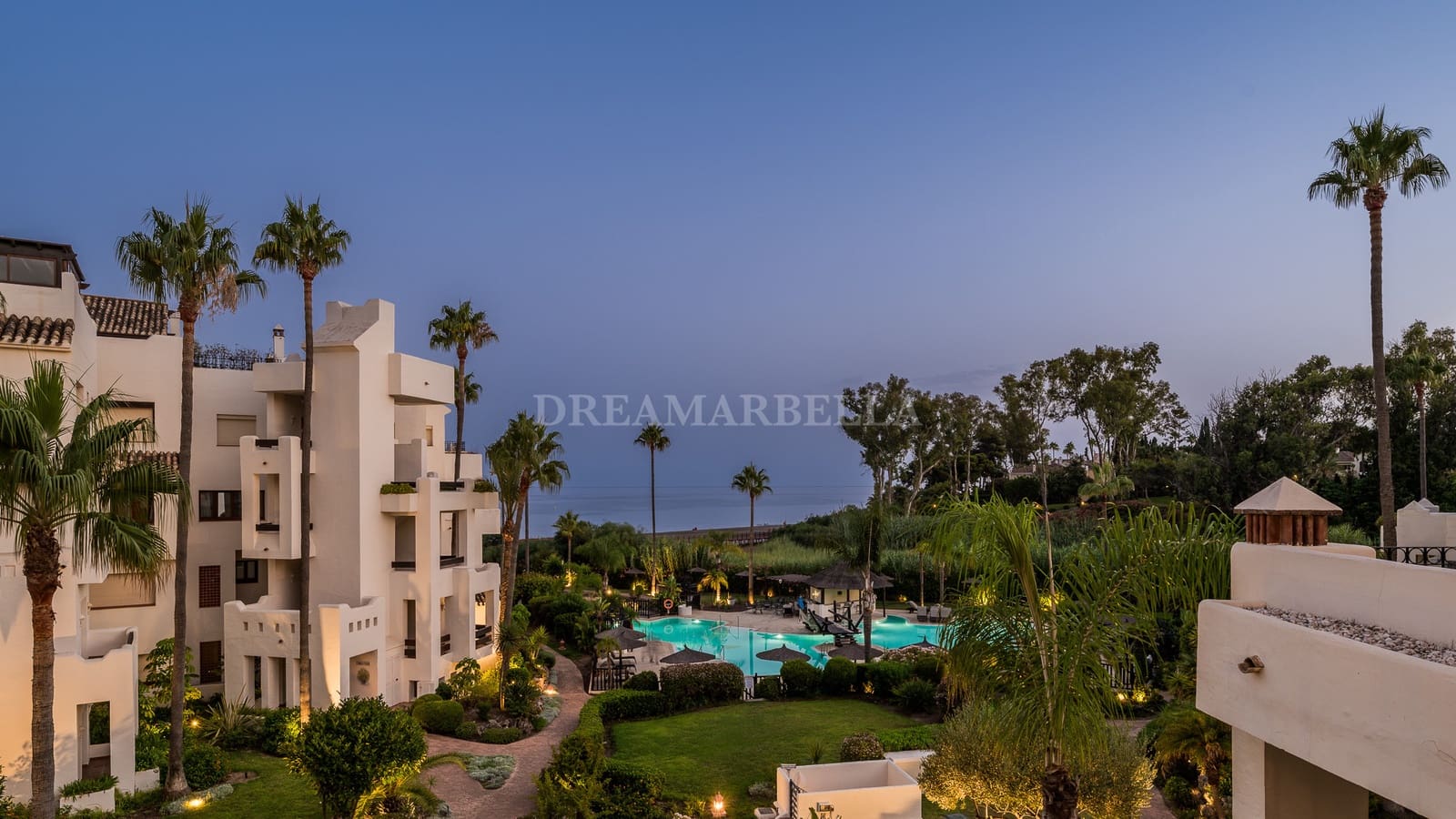 3 camera da letto Appartamento in vendita in Estepona con piscina garage - 1.995.000 € (Rif: 10007467)