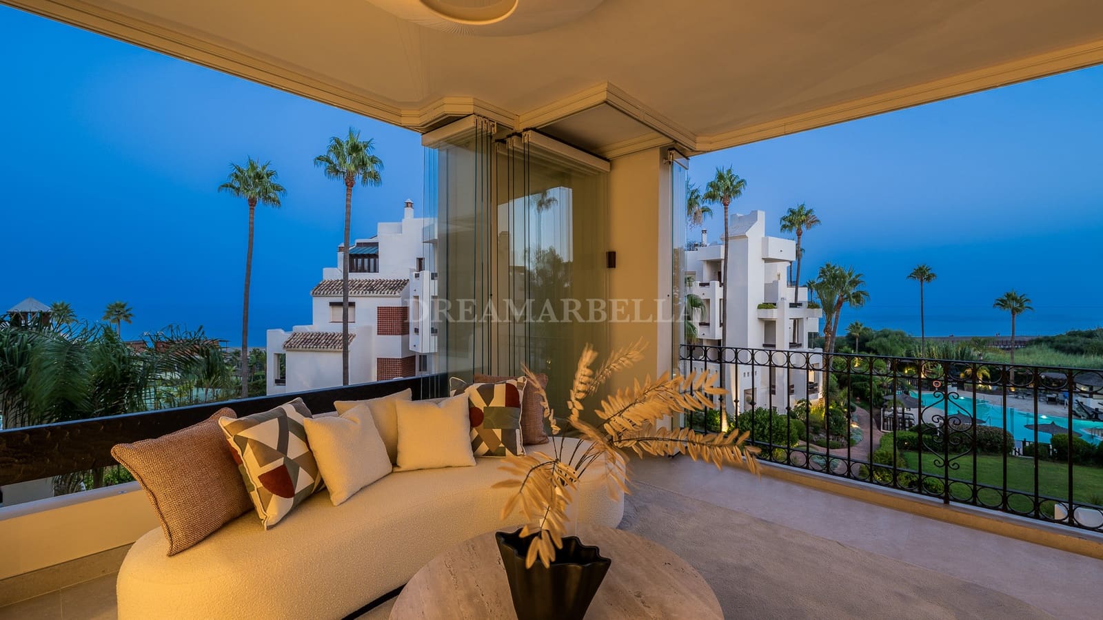 3 camera da letto Appartamento in vendita in Estepona con piscina garage - 1.995.000 € (Rif: 10007467)