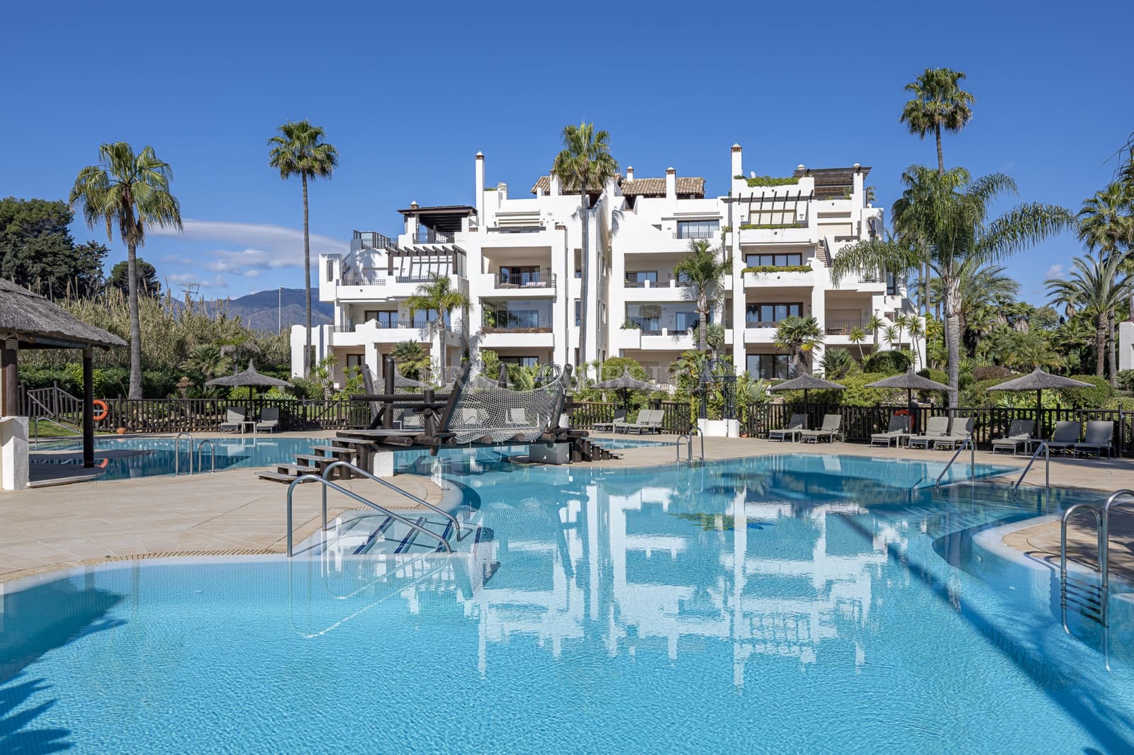 3 camera da letto Appartamento in vendita in Estepona con piscina garage - 1.995.000 € (Rif: 10007467)