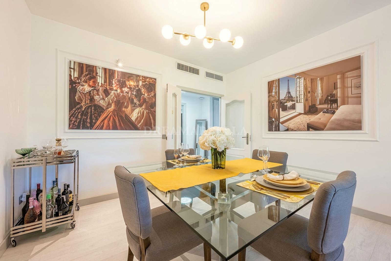 2 sypialnia Apartament do wynajęcia w Estepona z basenem garażem - 2 500 € (Ref: 10013459)