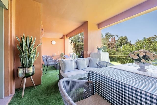 2 sypialnia Apartament do wynajęcia w Estepona z basenem garażem - 2 500 € (Ref: 10013459)