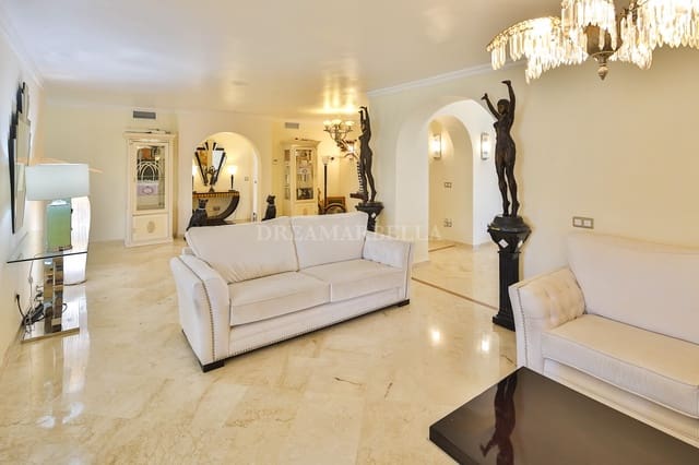 3 Zimmer Penthouse zu verkaufen in Guadalmina Alta, Marbella mit Pool Garage - 720.000 € (Ref: 9911403)