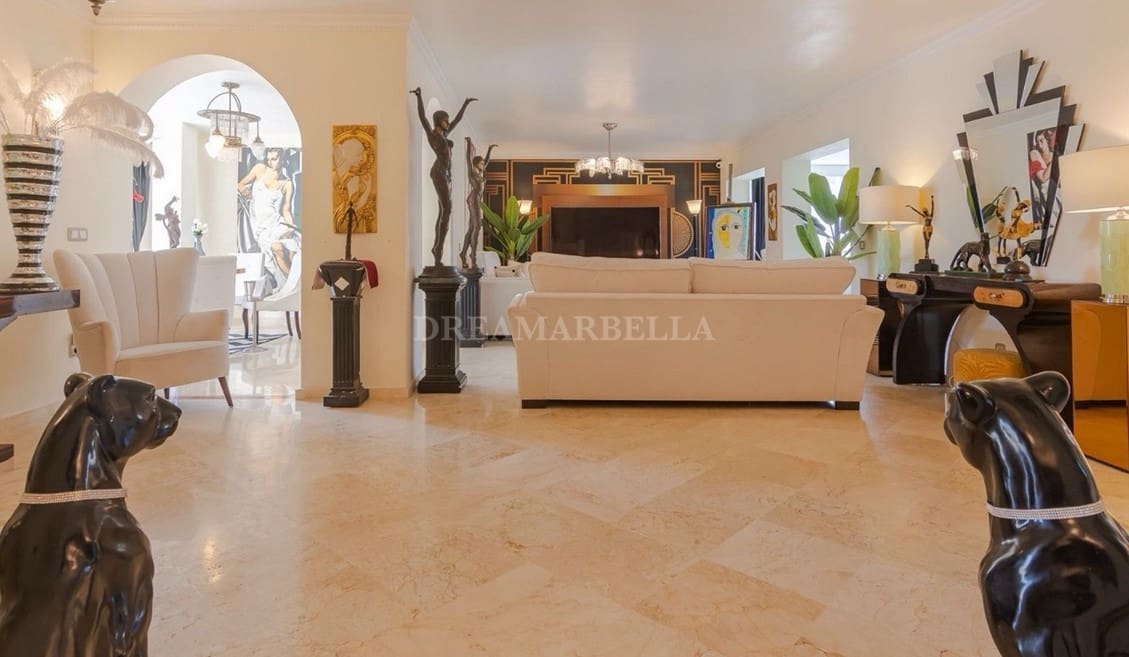 3 Zimmer Penthouse zu verkaufen in Guadalmina mit Pool Garage - 720.000 € (Ref: 9911403)