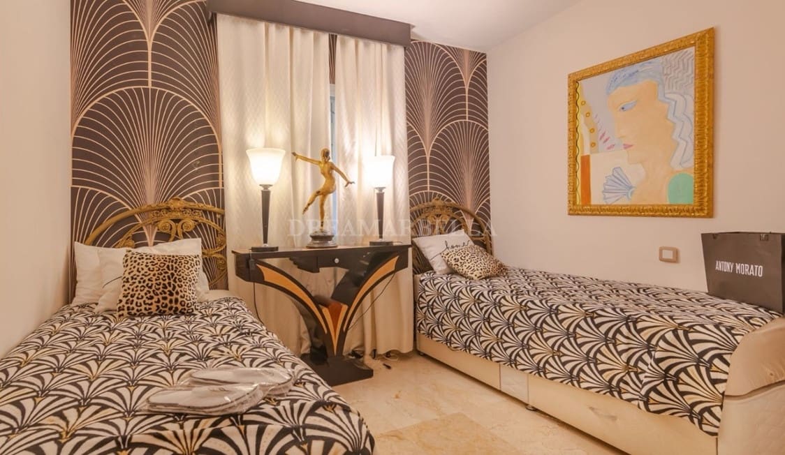 3 Zimmer Penthouse zu verkaufen in Guadalmina mit Pool Garage - 720.000 € (Ref: 9911403)
