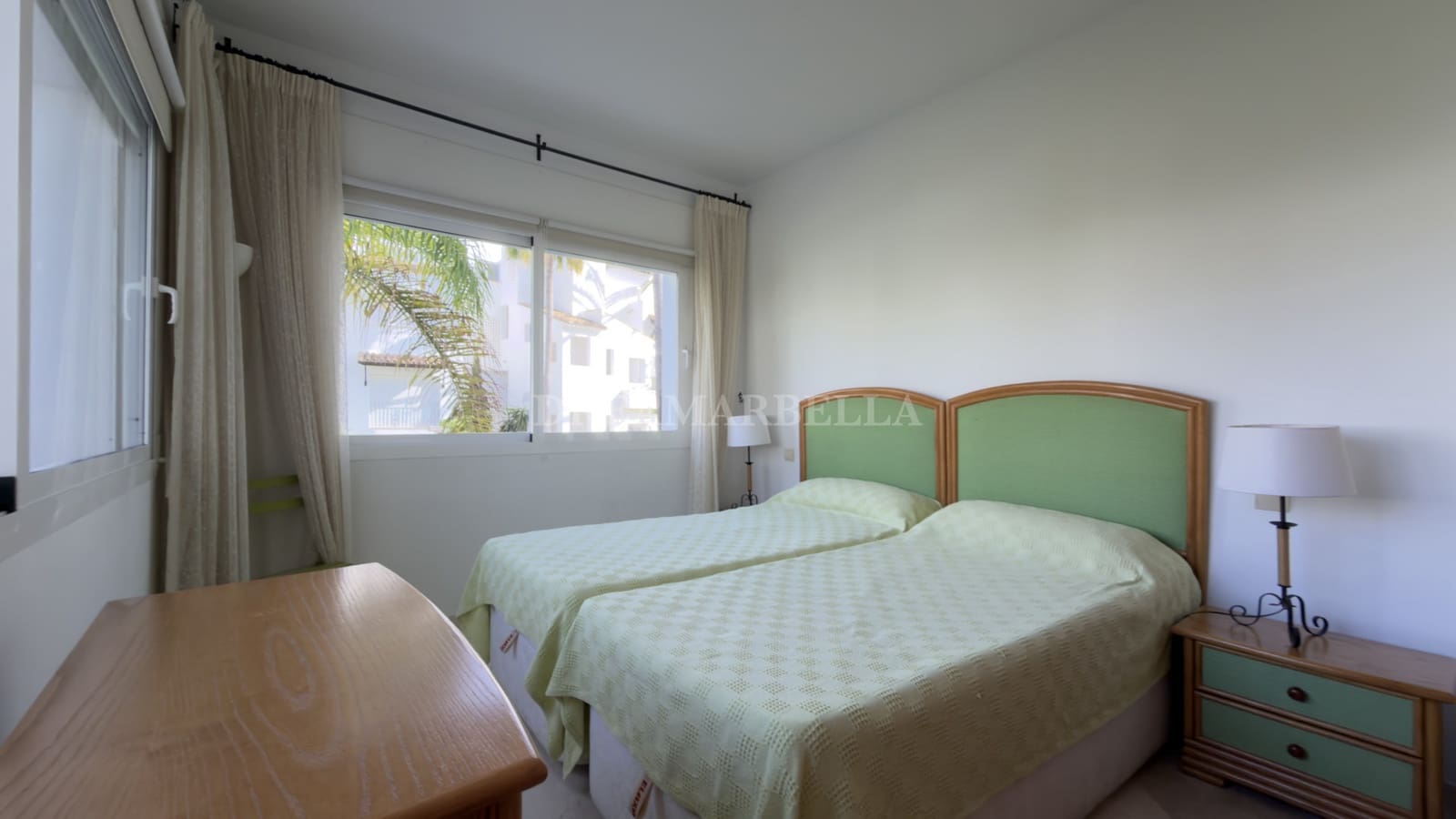 3 bedroom Apartment for sale in Costalita with pool garage - € 715,000 (Ref: 9911405)