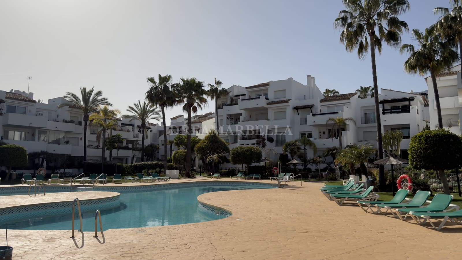 3 bedroom Apartment for sale in Costalita with pool garage - € 715,000 (Ref: 9911405)