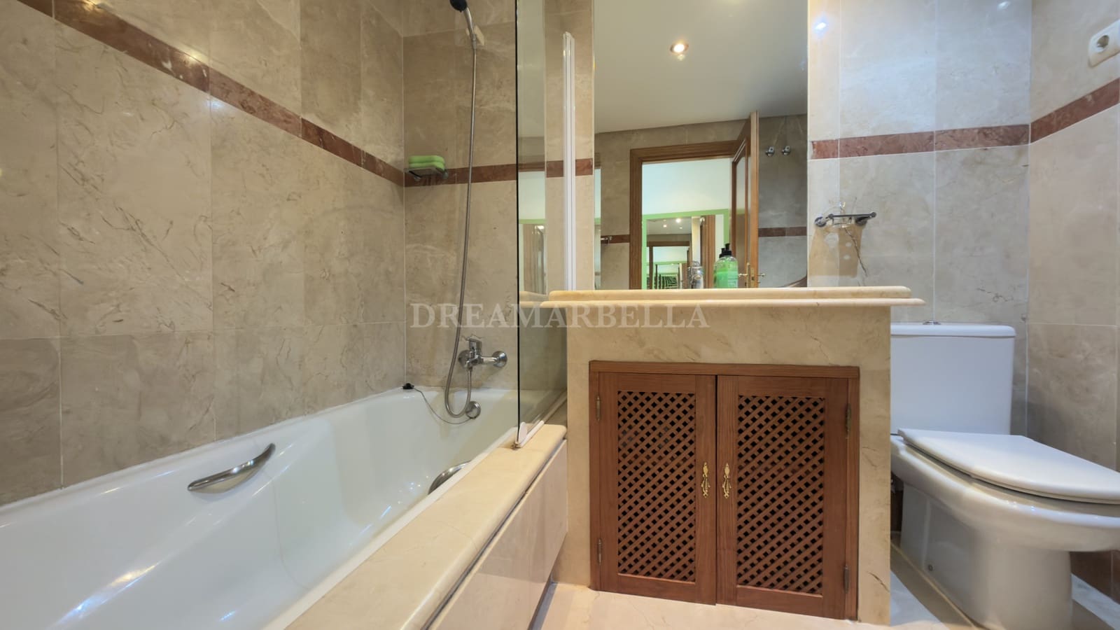 3 bedroom Apartment for sale in Costalita with pool garage - € 715,000 (Ref: 9911405)