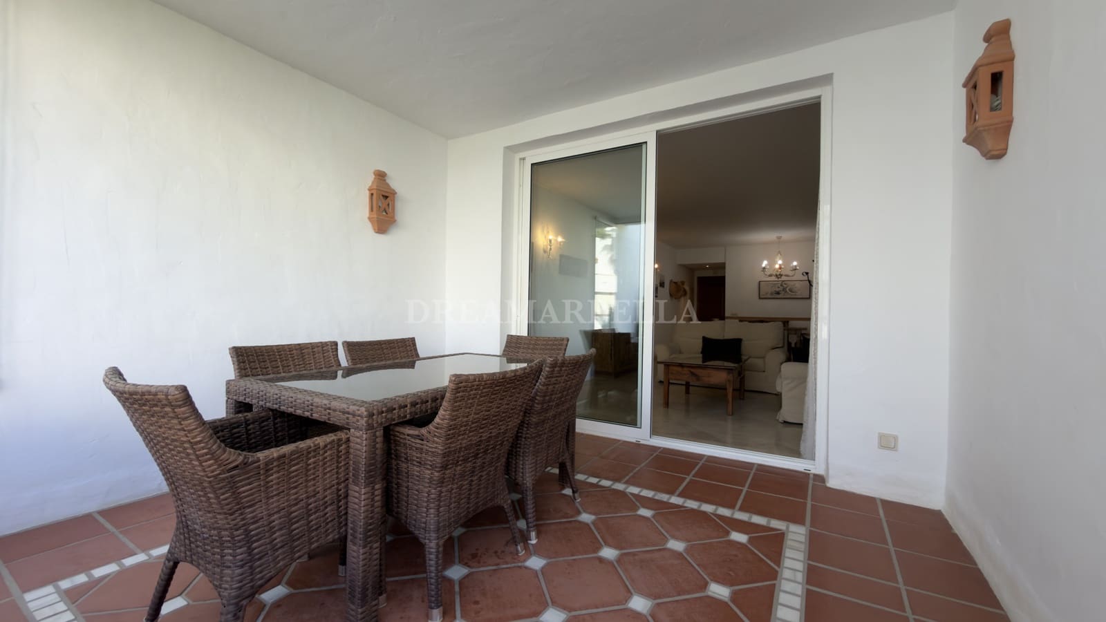 3 bedroom Apartment for sale in Costalita with pool garage - € 715,000 (Ref: 9911405)