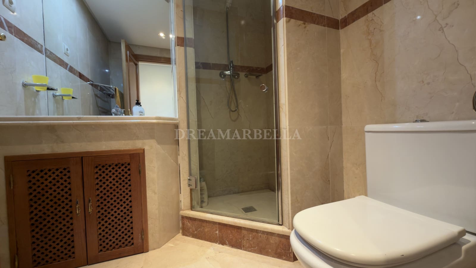 3 bedroom Apartment for sale in Costalita with pool garage - € 715,000 (Ref: 9911405)