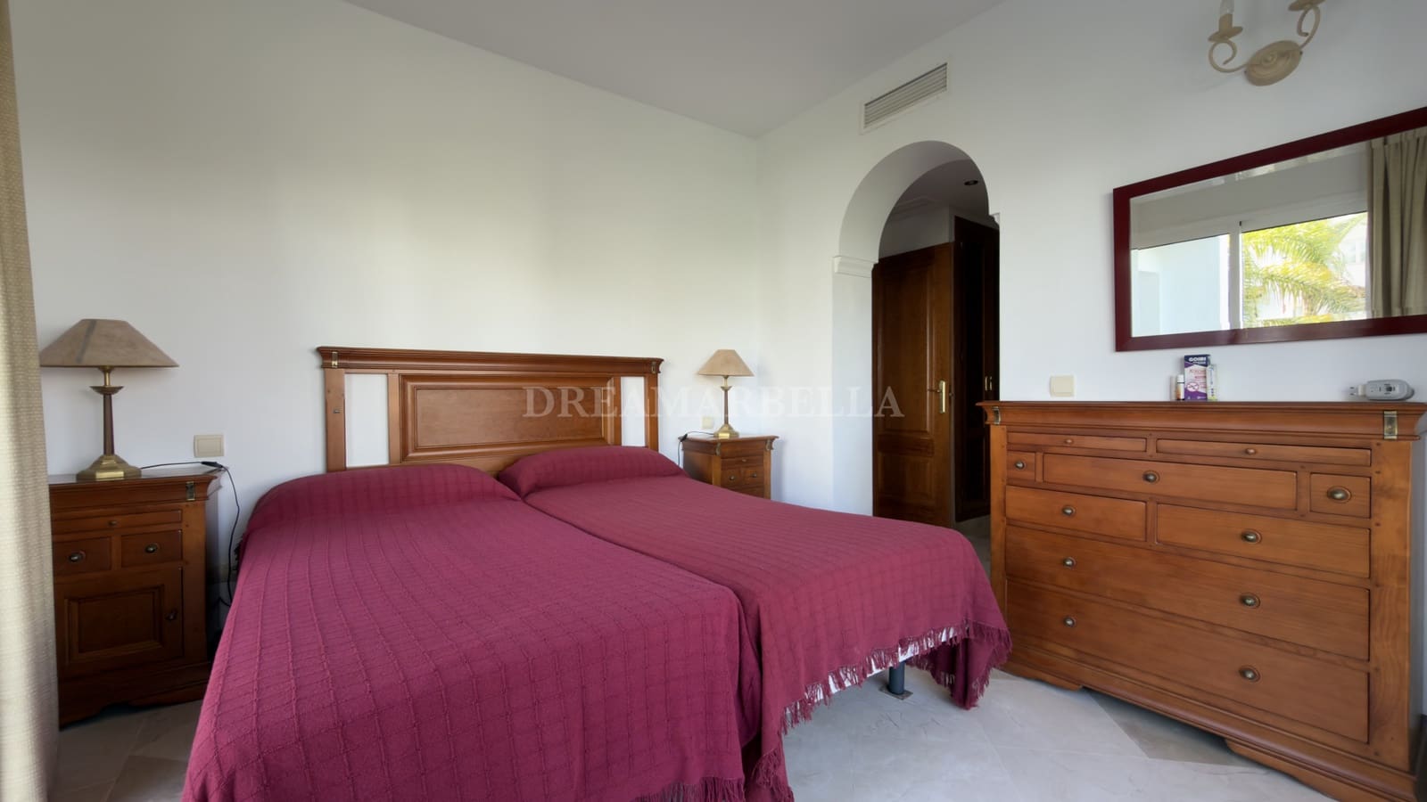 3 bedroom Apartment for sale in Costalita with pool garage - € 715,000 (Ref: 9911405)