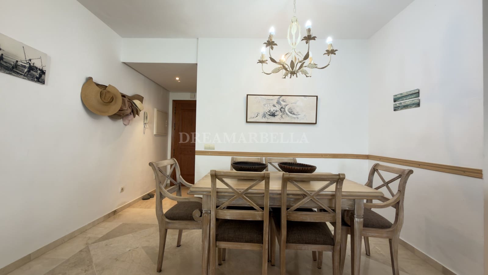 3 bedroom Apartment for sale in Costalita with pool garage - € 715,000 (Ref: 9911405)