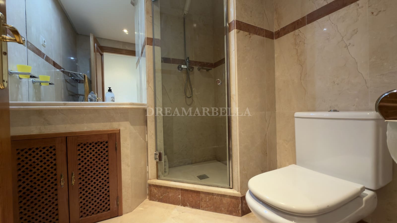 3 bedroom Apartment for sale in Costalita with pool garage - € 715,000 (Ref: 9911405)