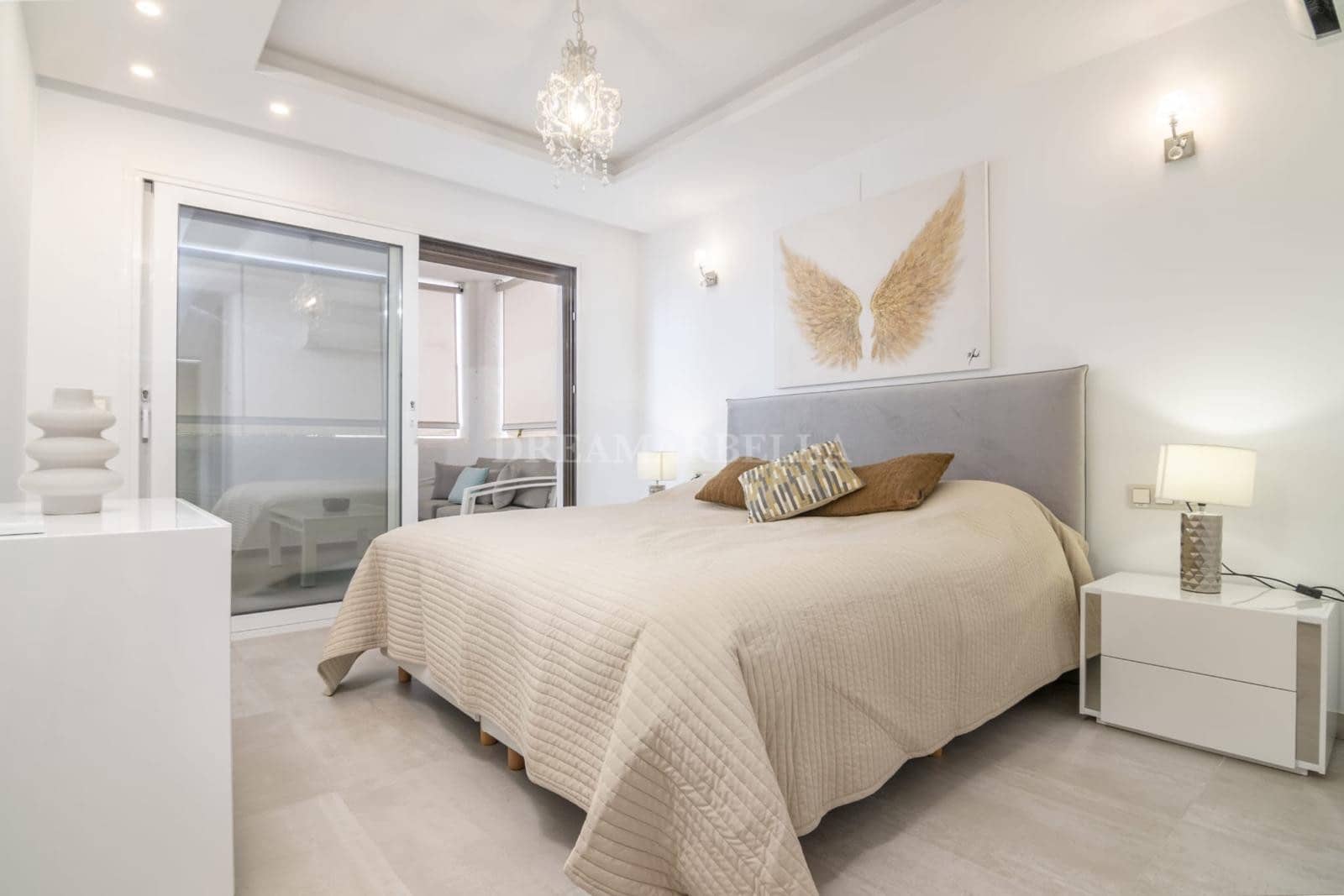 3 slaapkamer Penthouse te koop in Marbella met zwembad garage - € 1.250.000 (Ref: 9911406)