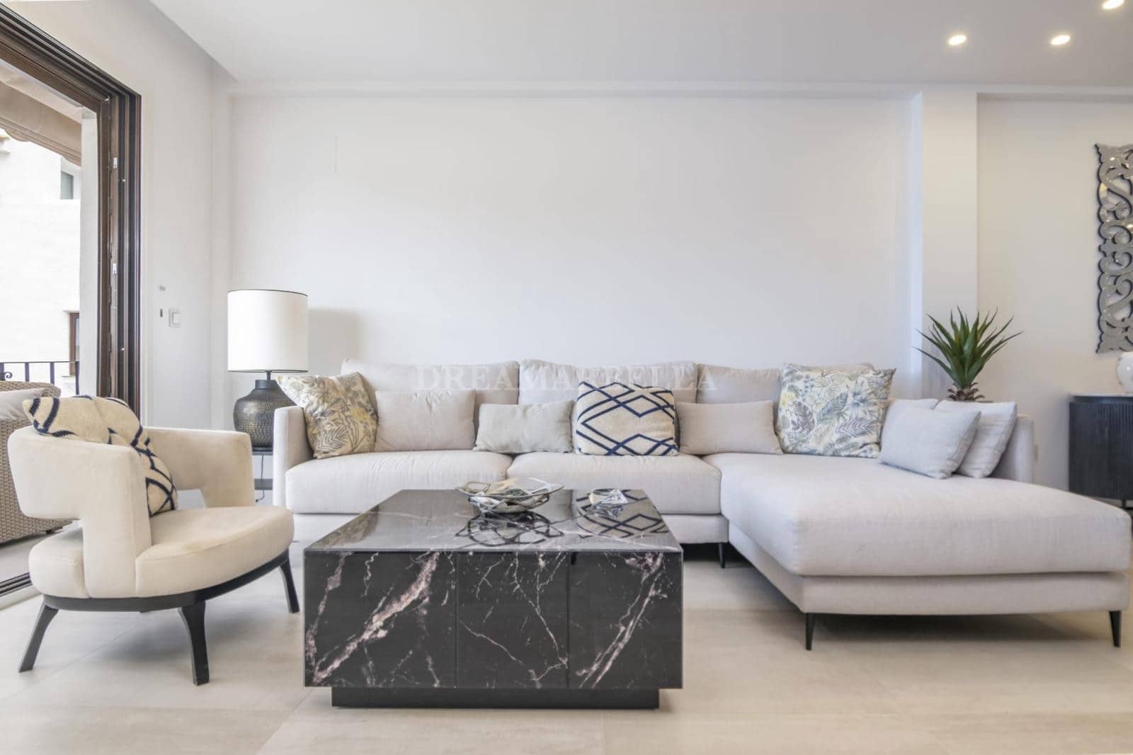 3 slaapkamer Penthouse te koop in Marbella met zwembad garage - € 1.250.000 (Ref: 9911406)