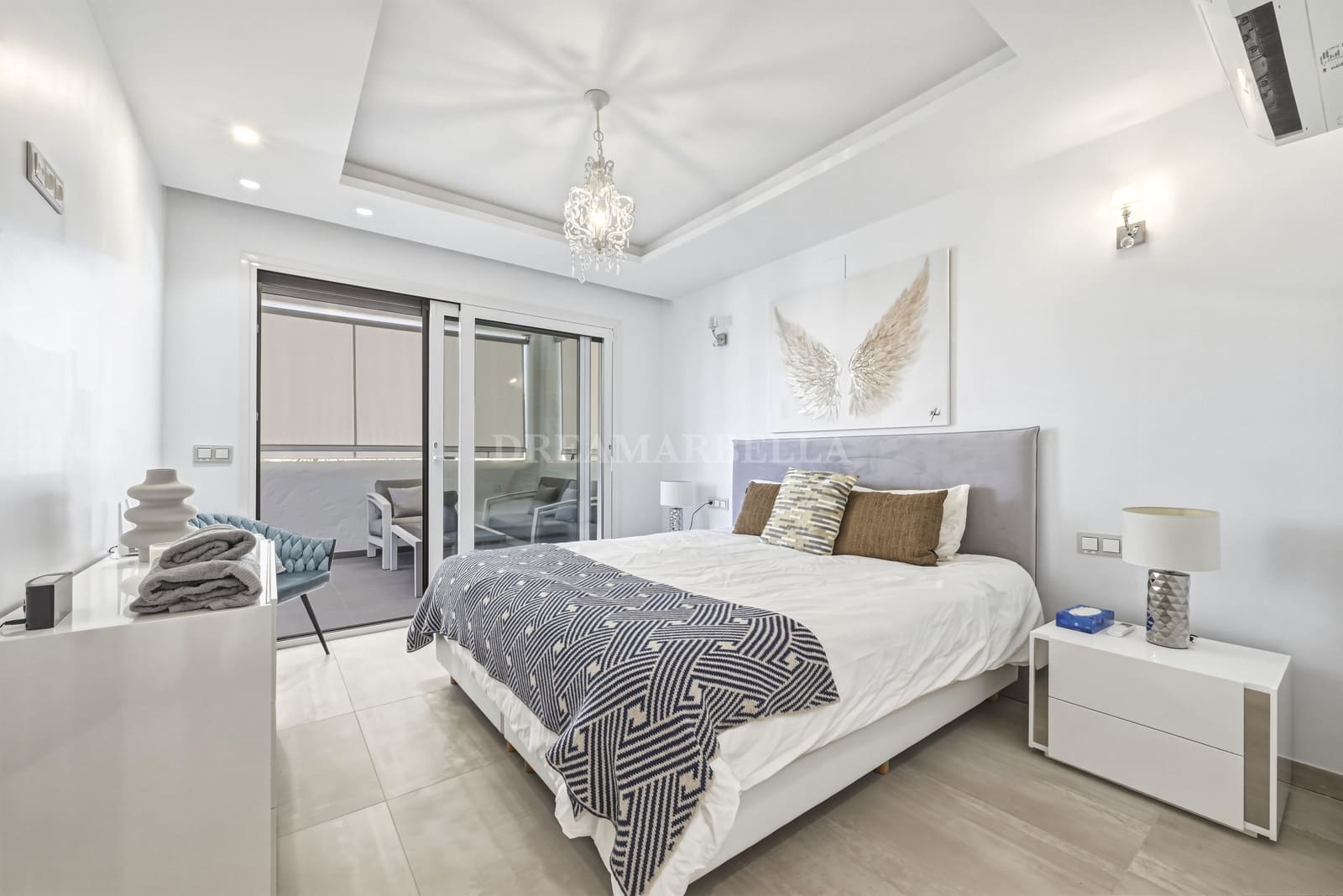 3 bedroom Penthouse for sale in Marbella with pool garage - € 1,250,000 (Ref: 9911406)