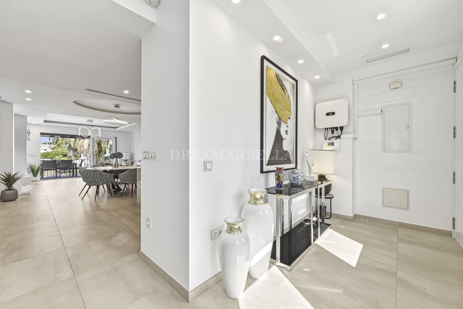 3 bedroom Penthouse for sale in Marbella with pool garage - € 1,250,000 (Ref: 9911406)