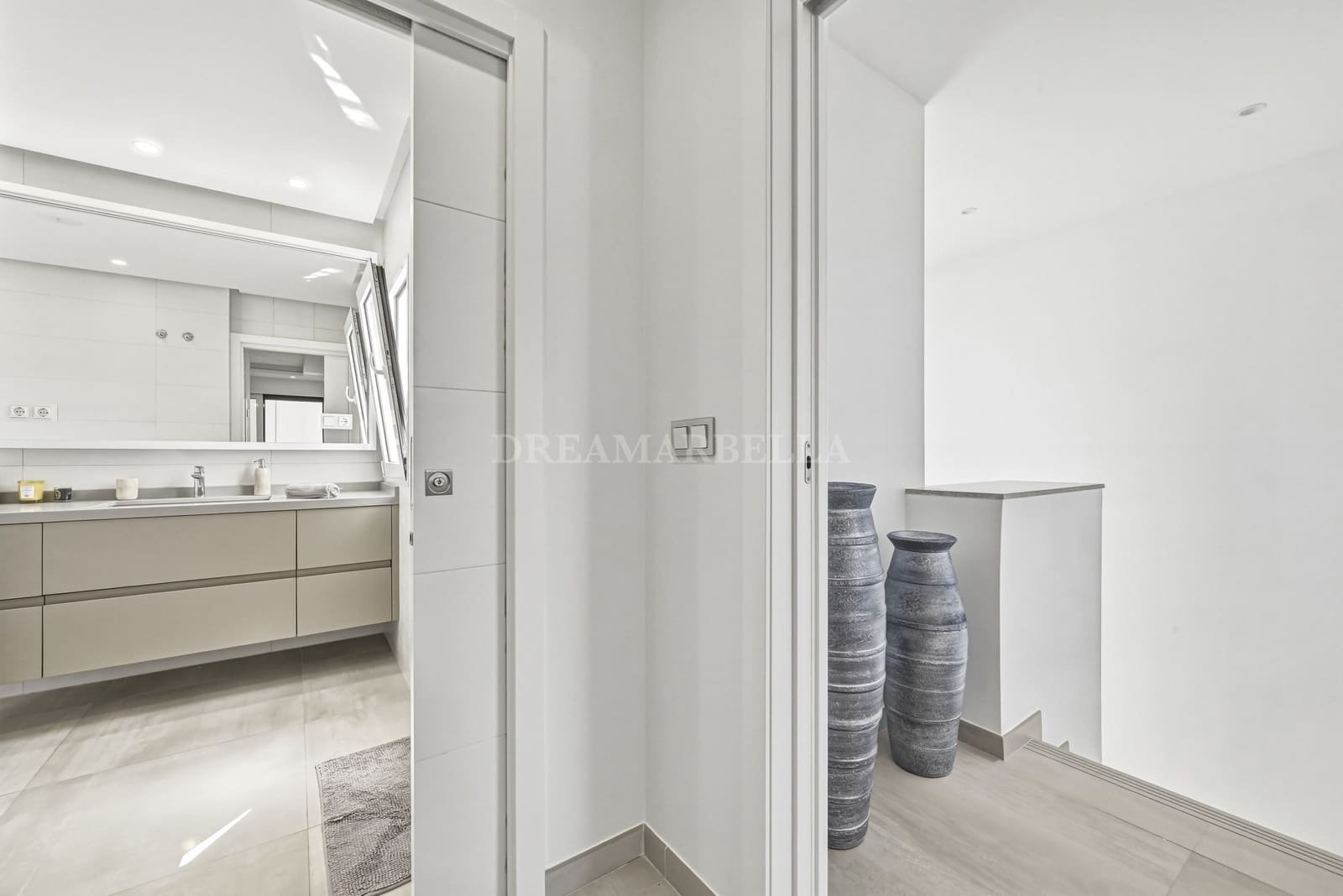 3 bedroom Penthouse for sale in Marbella with pool garage - € 1,250,000 (Ref: 9911406)
