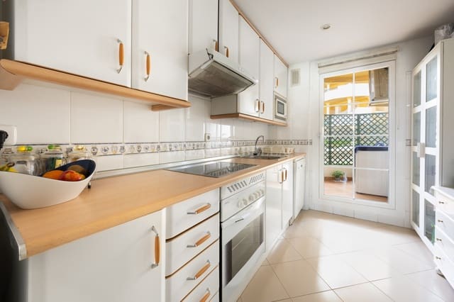 2 quarto Apartamento para venda em Marbella com piscina garagem - 470 000 € (Ref: 9911409)