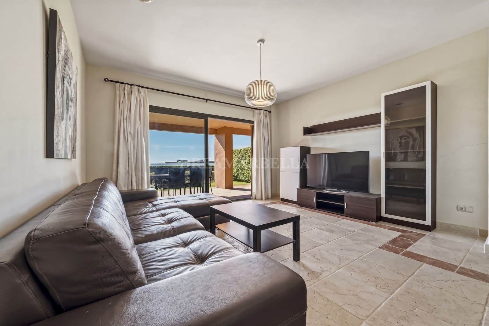 2 slaapkamer Appartement te koop in Estepona met zwembad garage - € 455.000 (Ref: 9911410)