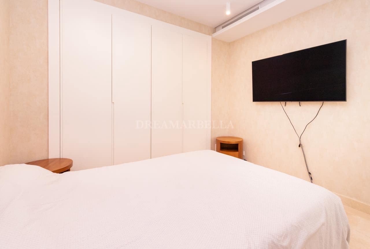 4 sypialnia Willa na sprzedaż w San Pedro de Alcantara z basenem garażem - 2 700 000 € (Ref: 9911411)