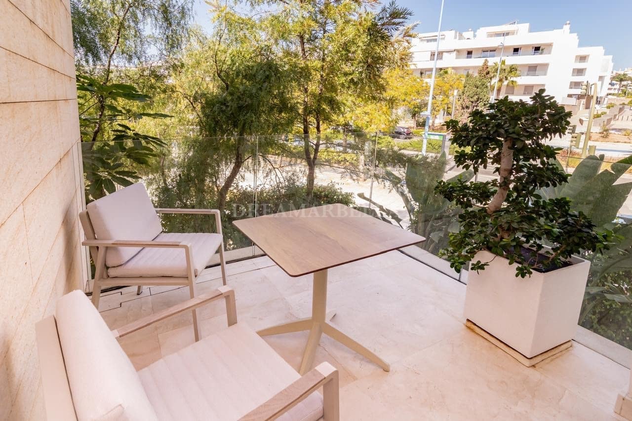 4 sypialnia Willa na sprzedaż w San Pedro de Alcantara z basenem garażem - 2 700 000 € (Ref: 9911411)