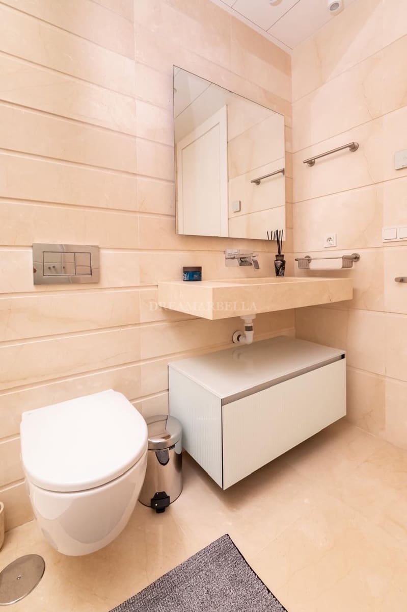 4 sypialnia Willa na sprzedaż w San Pedro de Alcantara z basenem garażem - 2 700 000 € (Ref: 9911411)