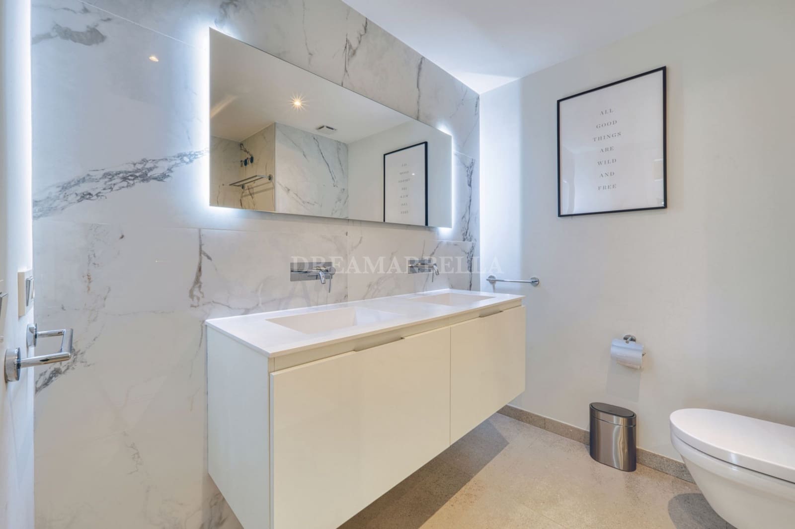4 sypialnia Penthouse na sprzedaż w San Pedro de Alcantara z garażem - 850 000 € (Ref: 9911418)