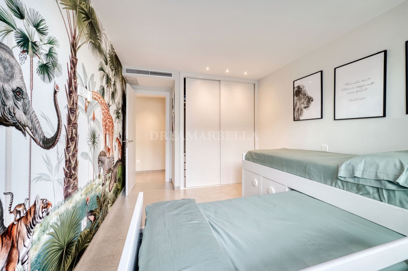 4 sypialnia Penthouse na sprzedaż w San Pedro de Alcantara z garażem - 850 000 € (Ref: 9911418)
