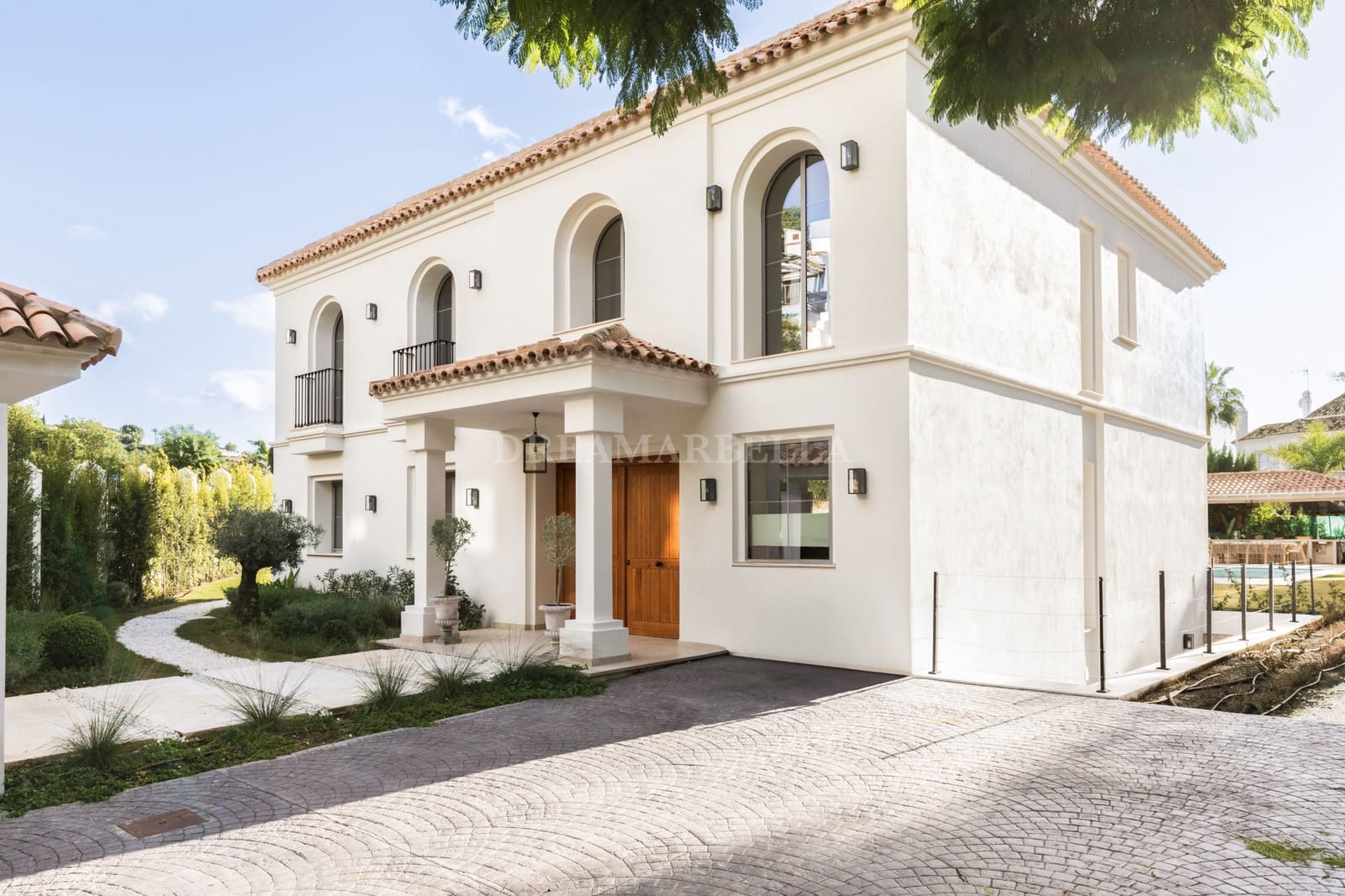 4 soverom Villa til salgs i Los Arqueros med svømmebasseng garasje - € 3 895 000 (Ref: 9911419)