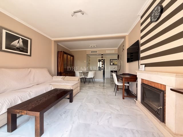 2 Zimmer Apartment zu vermieten in Estepona mit Pool Garage - 2.400 € (Ref: 9911422)