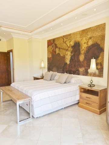 3 slaapkamer Villa voor vakantieverhuur in Costalita, Estepona met zwembad garage - € 42.000 (Ref: 9911425)