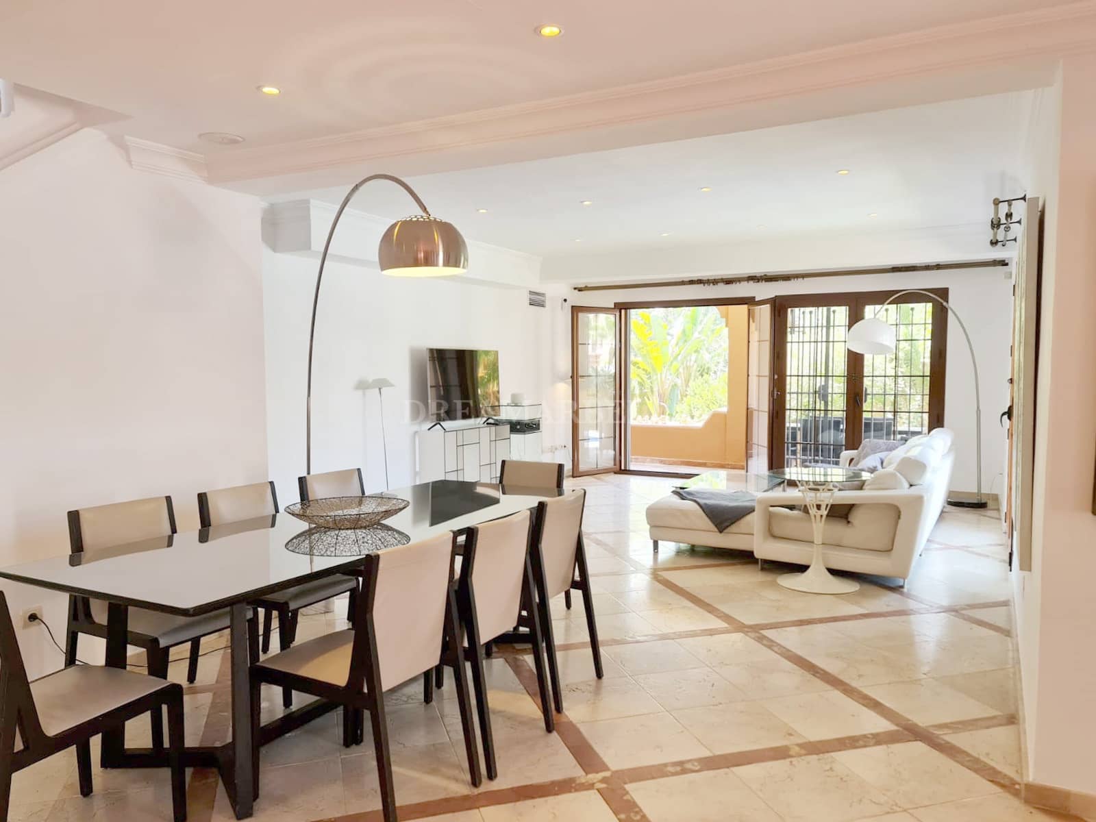 3 slaapkamer Villa voor vakantieverhuur in Costalita met zwembad garage - € 42.000 (Ref: 9911425)