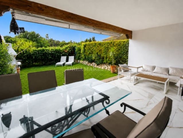 3 quarto Casa em Banda para arrendar em Marbella com piscina garagem - 4 800 € (Ref: 9911427)