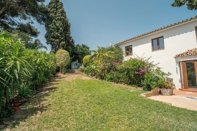 8 sovrum Villa att hyra i San Pedro de Alcantara, Marbella med pool garage - 16 000 € (Ref: 9911429)