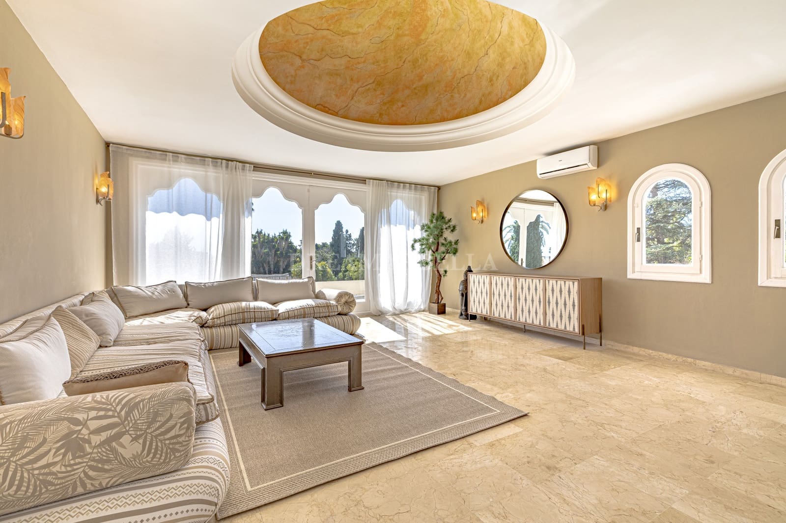 4 slaapkamer Villa te huur in El Paraiso met zwembad garage - € 8.500 (Ref: 9911430)