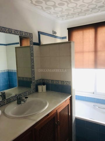 5 sovrum Villa att hyra i Marbella med pool garage - 6 000 € (Ref: 9911431)