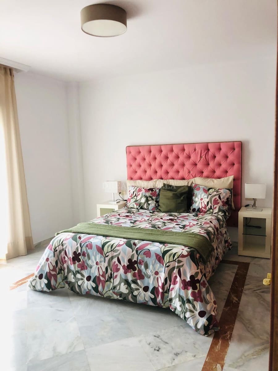 5 sovrum Villa att hyra i Marbella med pool garage - 6 000 € (Ref: 9911431)