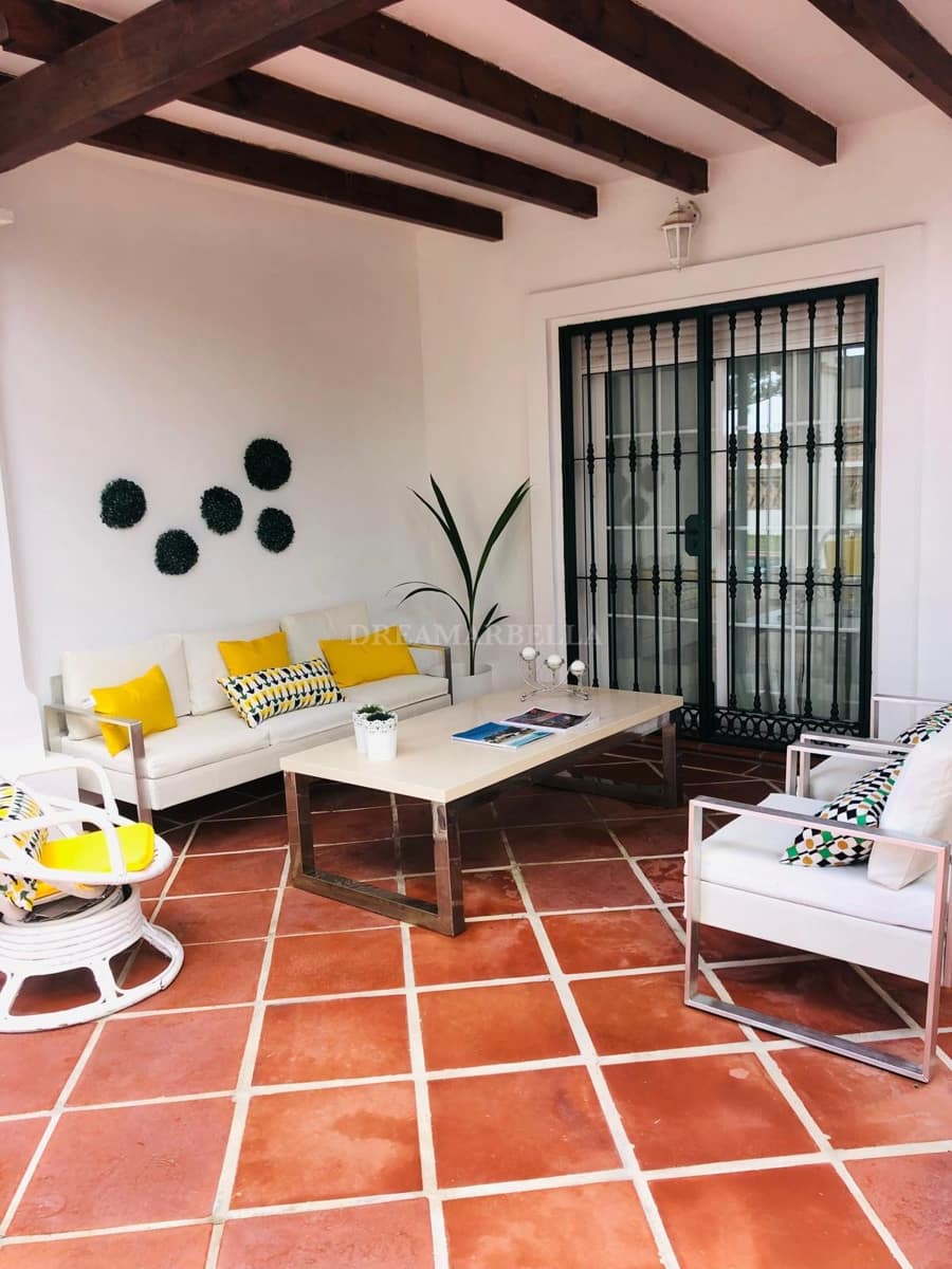 5 sovrum Villa att hyra i Marbella med pool garage - 6 000 € (Ref: 9911431)