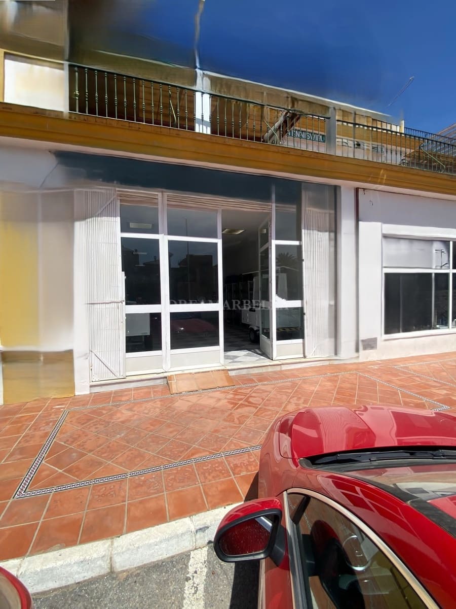 Gewerbe zu vermieten in El Paraiso mit Garage - 1.855 € (Ref: 9911433)