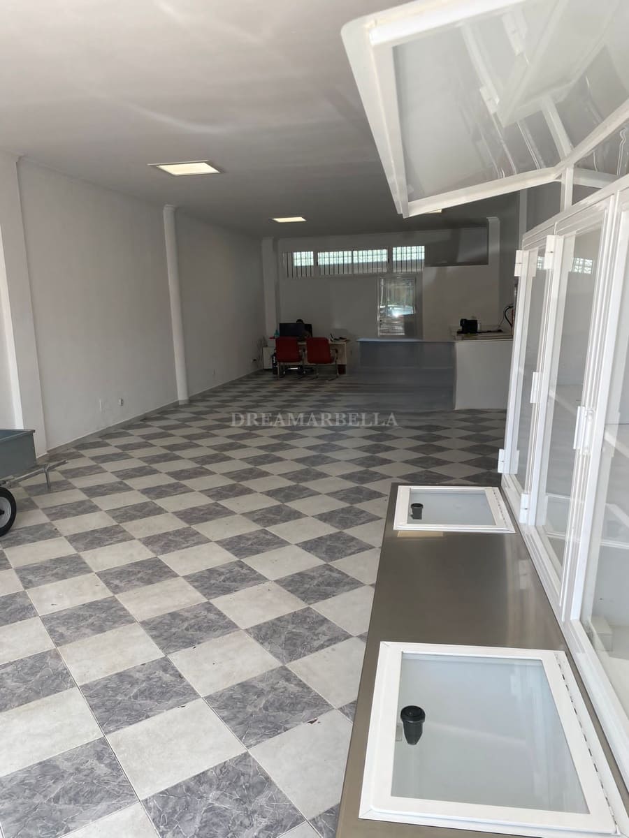 Gewerbe zu vermieten in El Paraiso mit Garage - 1.855 € (Ref: 9911433)
