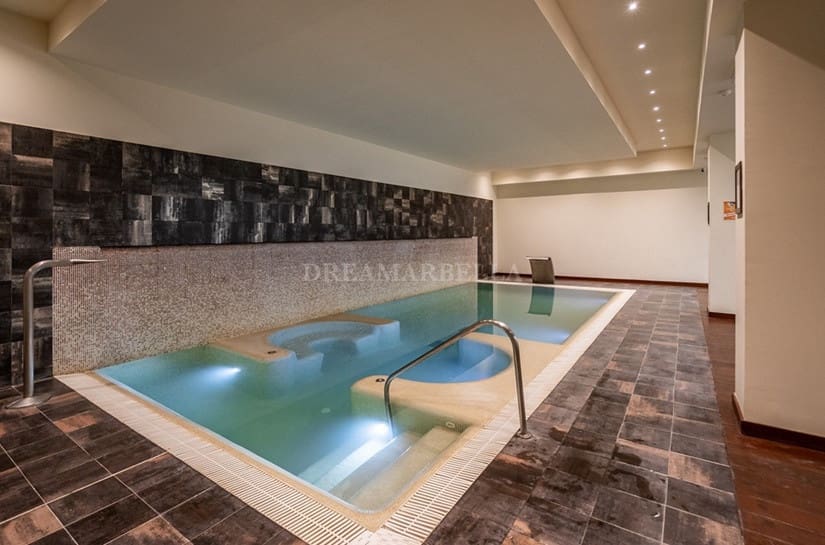 3 camera da letto Appartamento in vendita in Estepona con piscina garage - 690.000 € (Rif: 9911434)